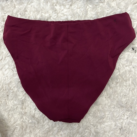 Robin Piccone bikini high waisted EUC XS Maroon 2 piece - Picture 4 of 7